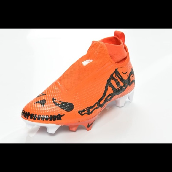 Jack O’Lanterns Custom Cleats - Picture 5 of 11
